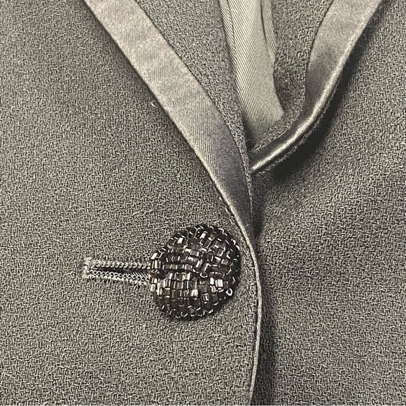 NEW VTG 100% Pure Wool Tuxedo Jacket Beaded Button Satin Lapel Luxury Lined - Picture 10 of 15